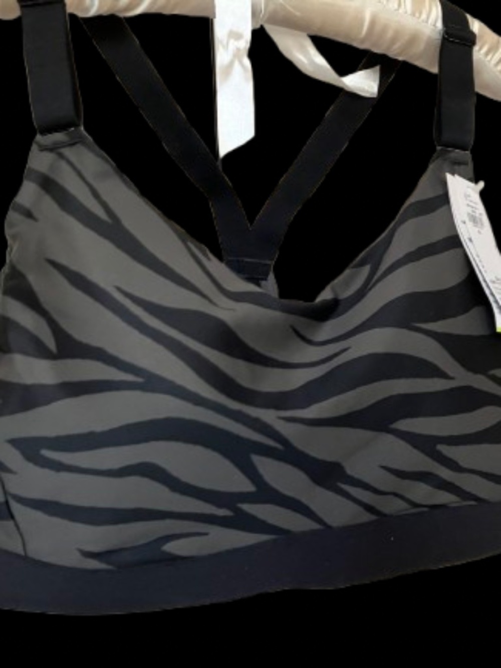 OLD NAVY ACTIVE ZEBRA PRINT SPORTS BRA - NWT - SIZE XL